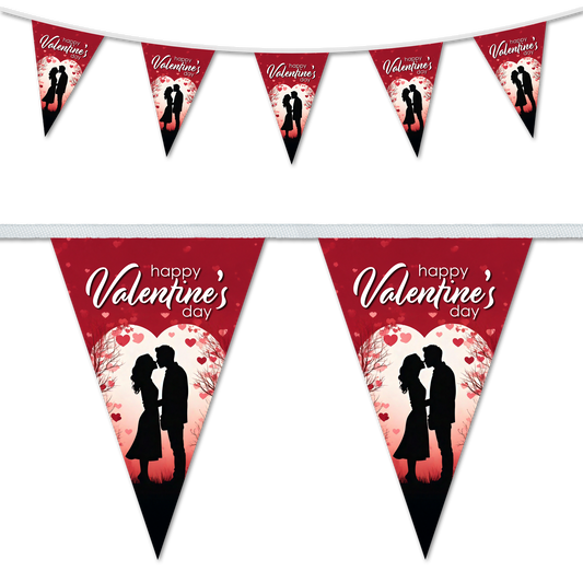 Happy Valentines Kiss in Heart Bunting